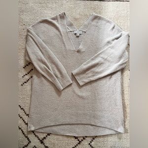 Barefoot dreams sweater, size small